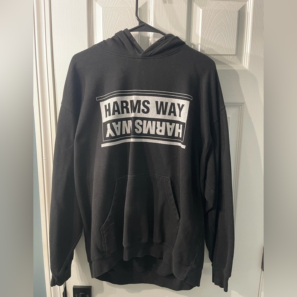 Harms Way hoodie XL